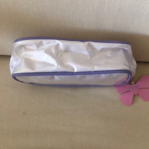 Clinique white Butterfly Pouch - Picture 3 of 4